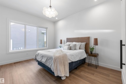 96 Edgefield Way, St. Albert, AB - Indoor Photo Showing Bedroom