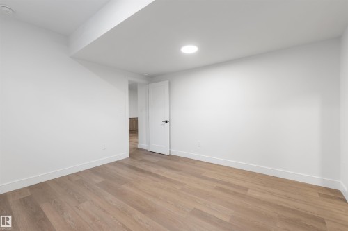 96 Edgefield Way, St. Albert, AB - Indoor Photo Showing Other Room