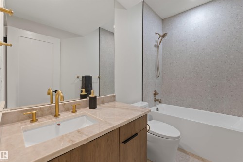 96 Edgefield Way, St. Albert, AB - Indoor Photo Showing Bathroom