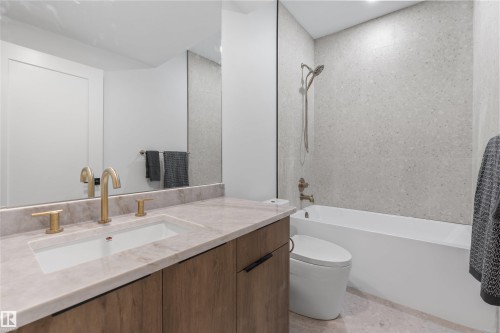 96 Edgefield Way, St. Albert, AB - Indoor Photo Showing Bathroom