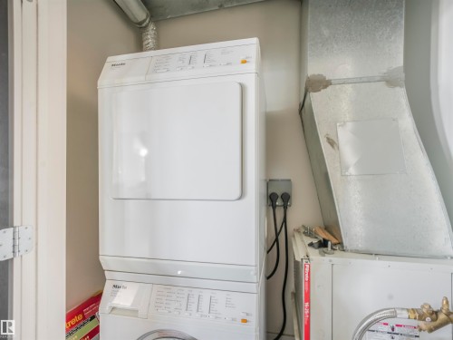 1704 9939 109 Street, Edmonton, AB - Indoor Photo Showing Laundry Room