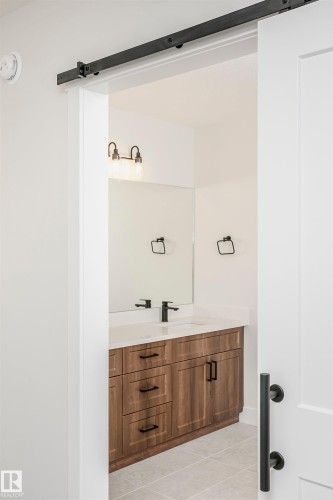 6302 Dansereau Crescent, Beaumont, AB - Indoor Photo Showing Bathroom