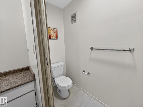 406 2620 Mill Woods Road E, Edmonton, AB - Indoor Photo Showing Bathroom