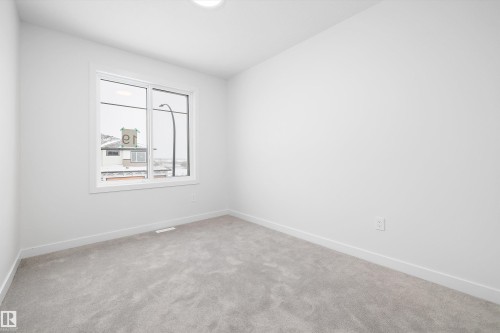 19 Axelwood Crescent, Spruce Grove, AB - Indoor Photo Showing Other Room