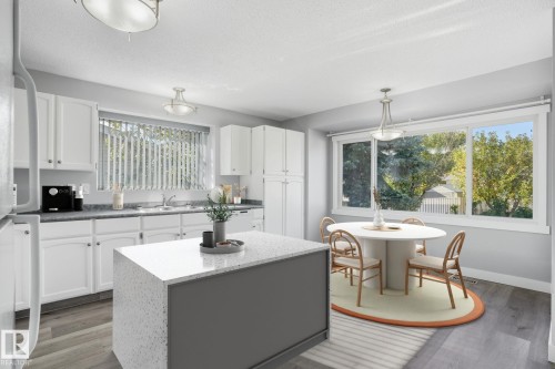 14208 30 Street, Edmonton, AB - Indoor Photo Showing Kitchen