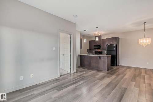 457 7805 71 Street, Edmonton, AB - Indoor Photo Showing Kitchen