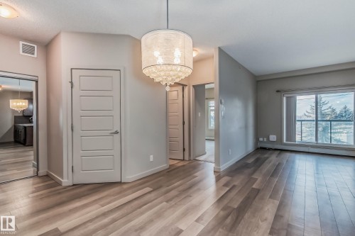 457 7805 71 Street, Edmonton, AB - Indoor Photo Showing Other Room