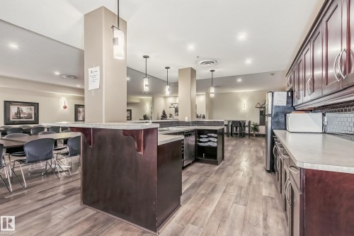 457 7805 71 Street, Edmonton, AB - Indoor