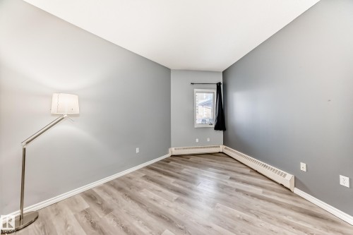 507 11716 100 Avenue, Edmonton, AB - Indoor Photo Showing Other Room
