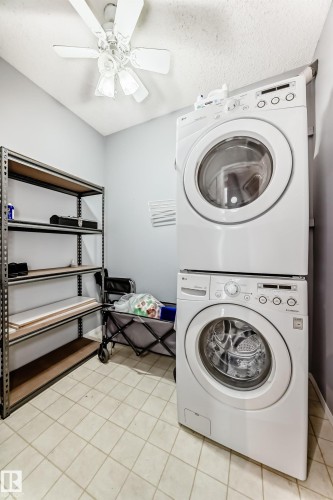 507 11716 100 Avenue, Edmonton, AB - Indoor Photo Showing Laundry Room