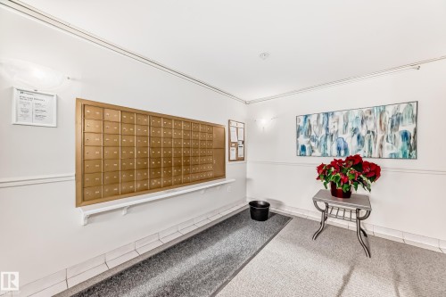 507 11716 100 Avenue, Edmonton, AB - Indoor Photo Showing Other Room