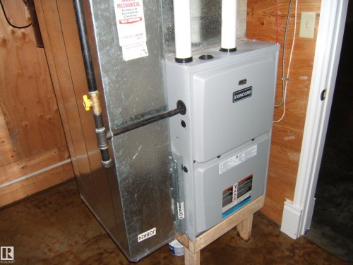 5301 46 Street, Two Hills, AB - Indoor Photo Showing Basement