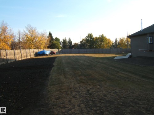 5301 46 Street, Two Hills, AB - Outdoor