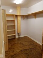 View of spacious closet - 