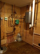 View of utility room - 