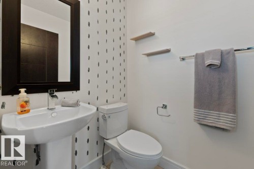 128 Harvest Ridge Drive, Spruce Grove, AB - Indoor Photo Showing Bathroom