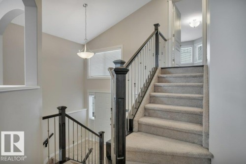 6 Kingdom Place, Leduc, AB - Indoor Photo Showing Other Room