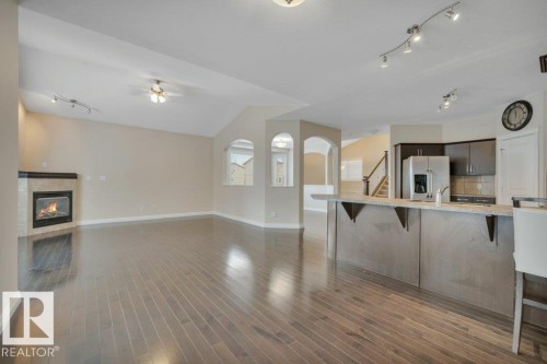 6 Kingdom Place, Leduc, AB - Indoor Photo Showing Kitchen With Upgraded Kitchen