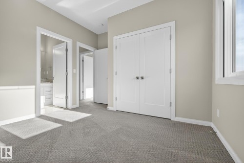 3419 Chickadee Drive, Edmonton, AB - Indoor Photo Showing Other Room