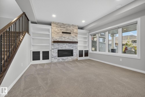 3419 Chickadee Drive, Edmonton, AB - Indoor With Fireplace