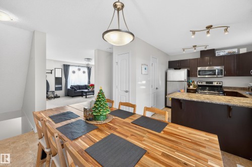 52 12004 22 Avenue, Edmonton, AB - Indoor