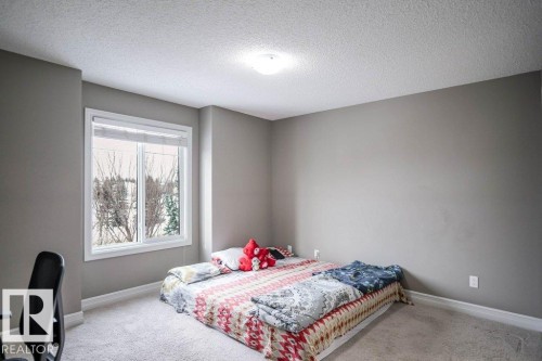 97 2003 Rabbit Hill Road, Edmonton, AB - Indoor Photo Showing Bedroom