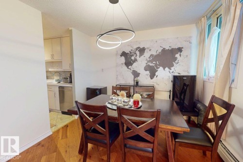 1605 10135 Saskatchewan Drive, Edmonton, AB - Indoor Photo Showing Dining Room