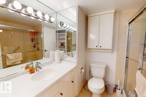 1605 10135 Saskatchewan Drive, Edmonton, AB - Indoor Photo Showing Bathroom