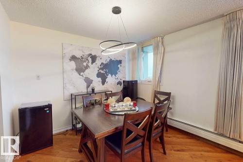 1605 10135 Saskatchewan Drive, Edmonton, AB - Indoor Photo Showing Dining Room