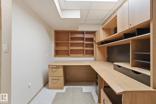 6723 40 Avenue, Edmonton, AB - Indoor