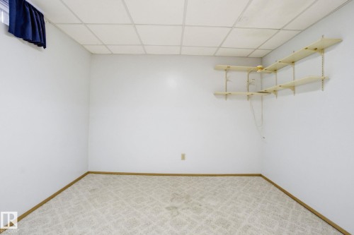 6723 40 Avenue, Edmonton, AB - Indoor Photo Showing Other Room