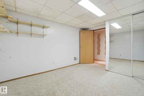 6723 40 Avenue, Edmonton, AB - Indoor Photo Showing Other Room