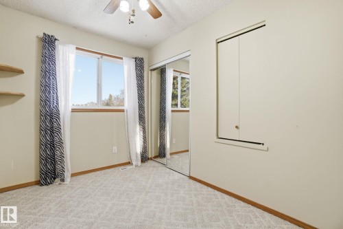 6723 40 Avenue, Edmonton, AB - Indoor Photo Showing Other Room