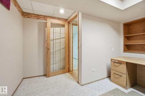 6723 40 Avenue, Edmonton, AB - Indoor Photo Showing Other Room