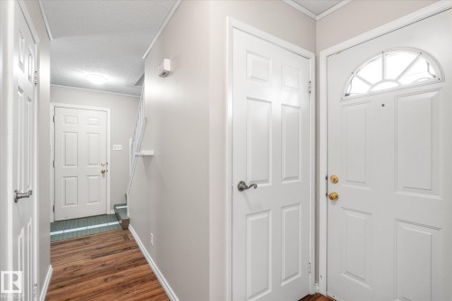 5C Twin Terrace, Edmonton, AB - Indoor Photo Showing Other Room