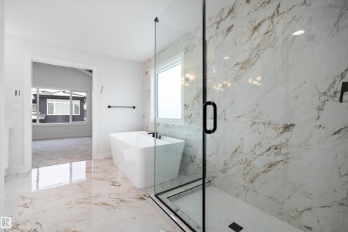 6872 Knox Loop Sw, Edmonton, AB - Indoor