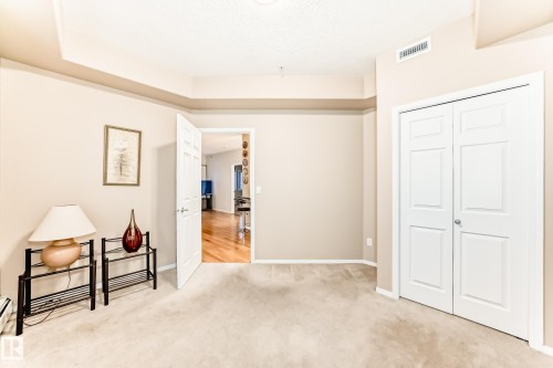 301 11260 153 Avenue, Edmonton, AB - Indoor Photo Showing Other Room