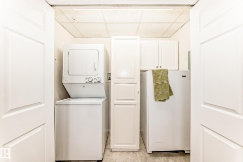 301 11260 153 Avenue, Edmonton, AB - Indoor Photo Showing Laundry Room