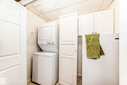 301 11260 153 Avenue, Edmonton, AB - Indoor Photo Showing Laundry Room