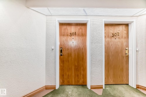 301 11260 153 Avenue, Edmonton, AB - Indoor Photo Showing Other Room