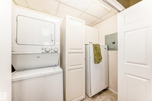 301 11260 153 Avenue, Edmonton, AB - Indoor Photo Showing Laundry Room