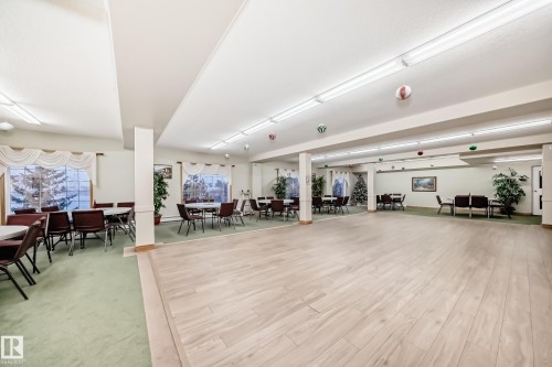 301 11260 153 Avenue, Edmonton, AB - Indoor Photo Showing Other Room