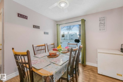 11811 32A Avenue, Edmonton, AB - Indoor Photo Showing Dining Room