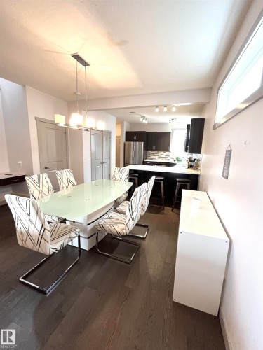 16464 15 Avenue, Edmonton, AB - Indoor