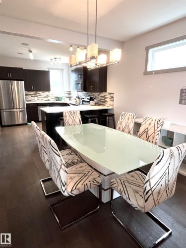 16464 15 Avenue, Edmonton, AB - Indoor Photo Showing Dining Room