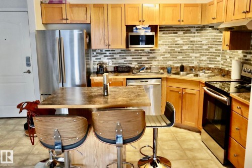 323 5350 199 Street, Edmonton, AB - Indoor Photo Showing Kitchen With Double Sink