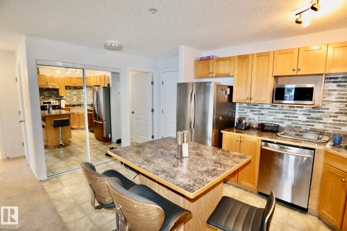 323 5350 199 Street, Edmonton, AB - Indoor Photo Showing Kitchen