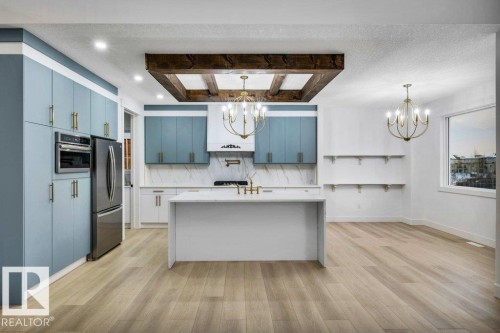18111 94 Street, Edmonton, AB - Indoor Photo Showing Kitchen With Upgraded Kitchen