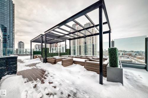 905 10238 103 Street, Edmonton, AB - Outdoor