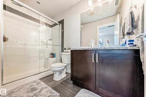 905 10238 103 Street, Edmonton, AB - Indoor Photo Showing Bathroom